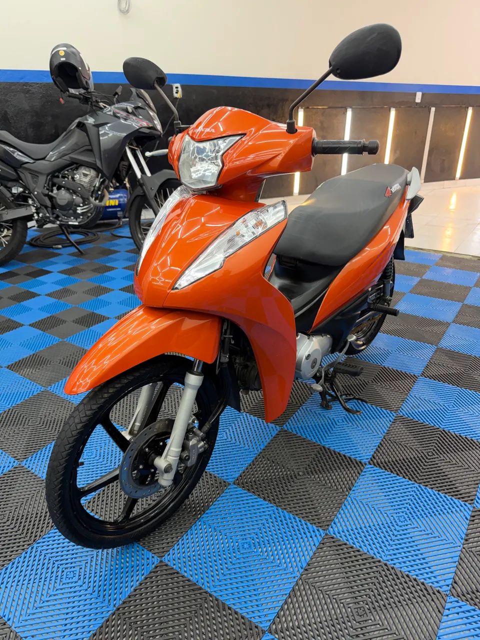 Biz 125cc 2018  - Foto 2