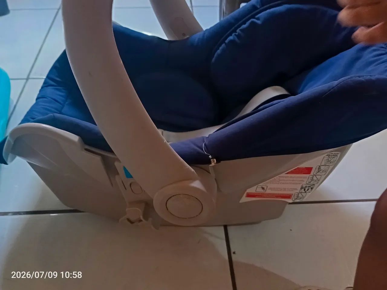 Vendo andador e bebe conforto  - Foto 3