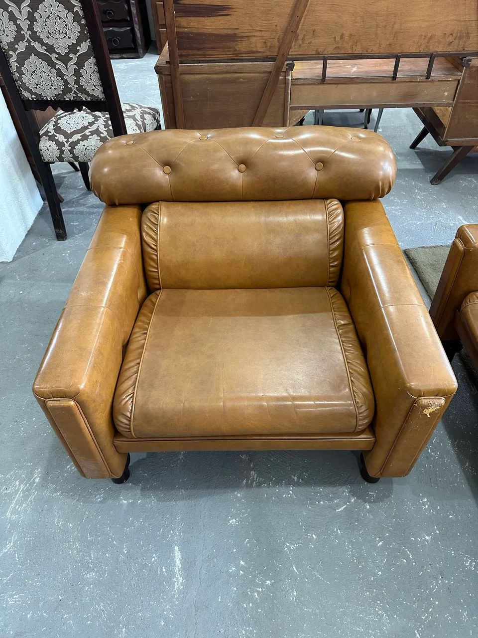 Conjunto sofá 3 lugares com 2 poltronas - Foto 4