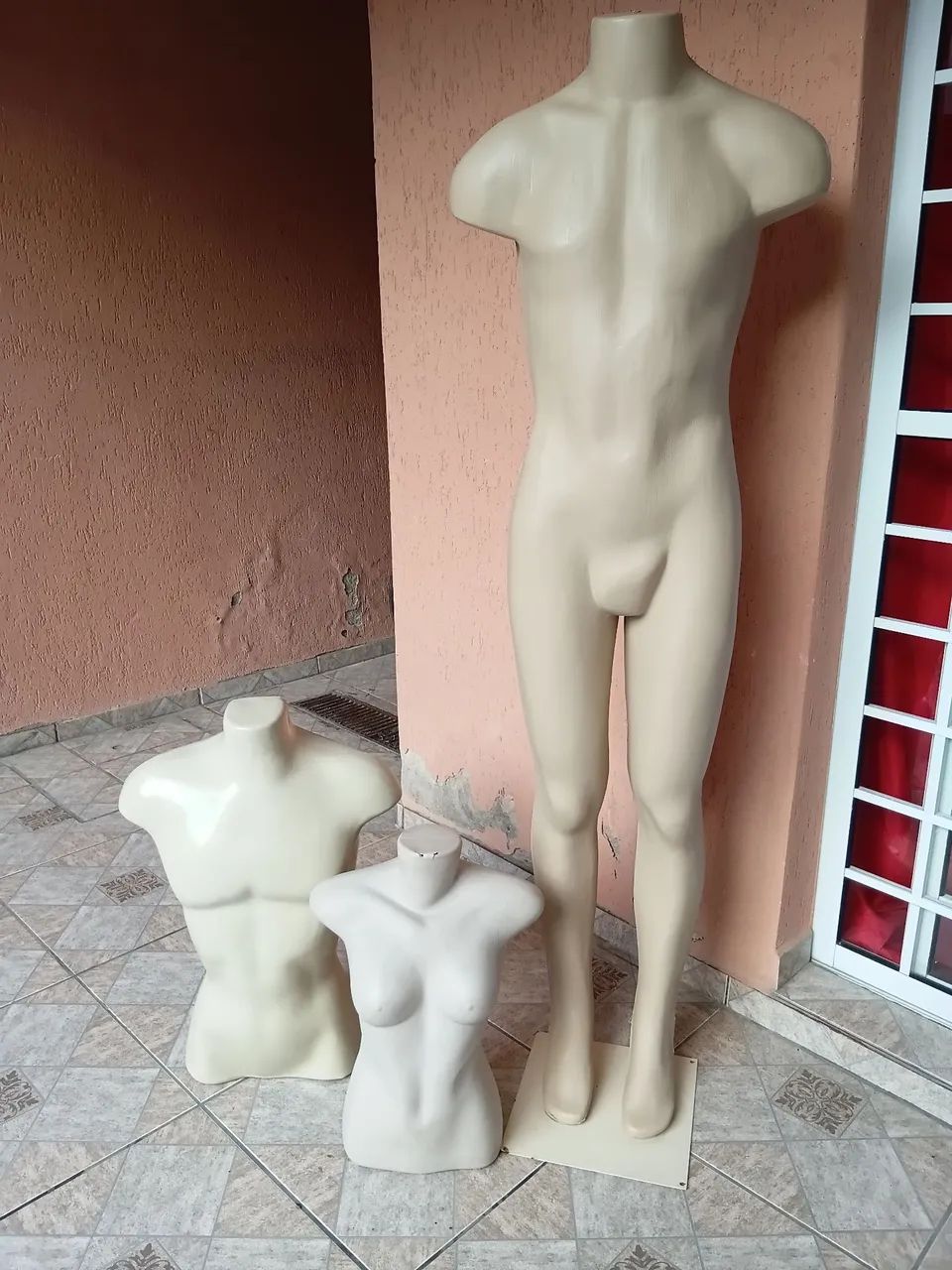 Manequins em ótimo estado usado 3 - Foto 2