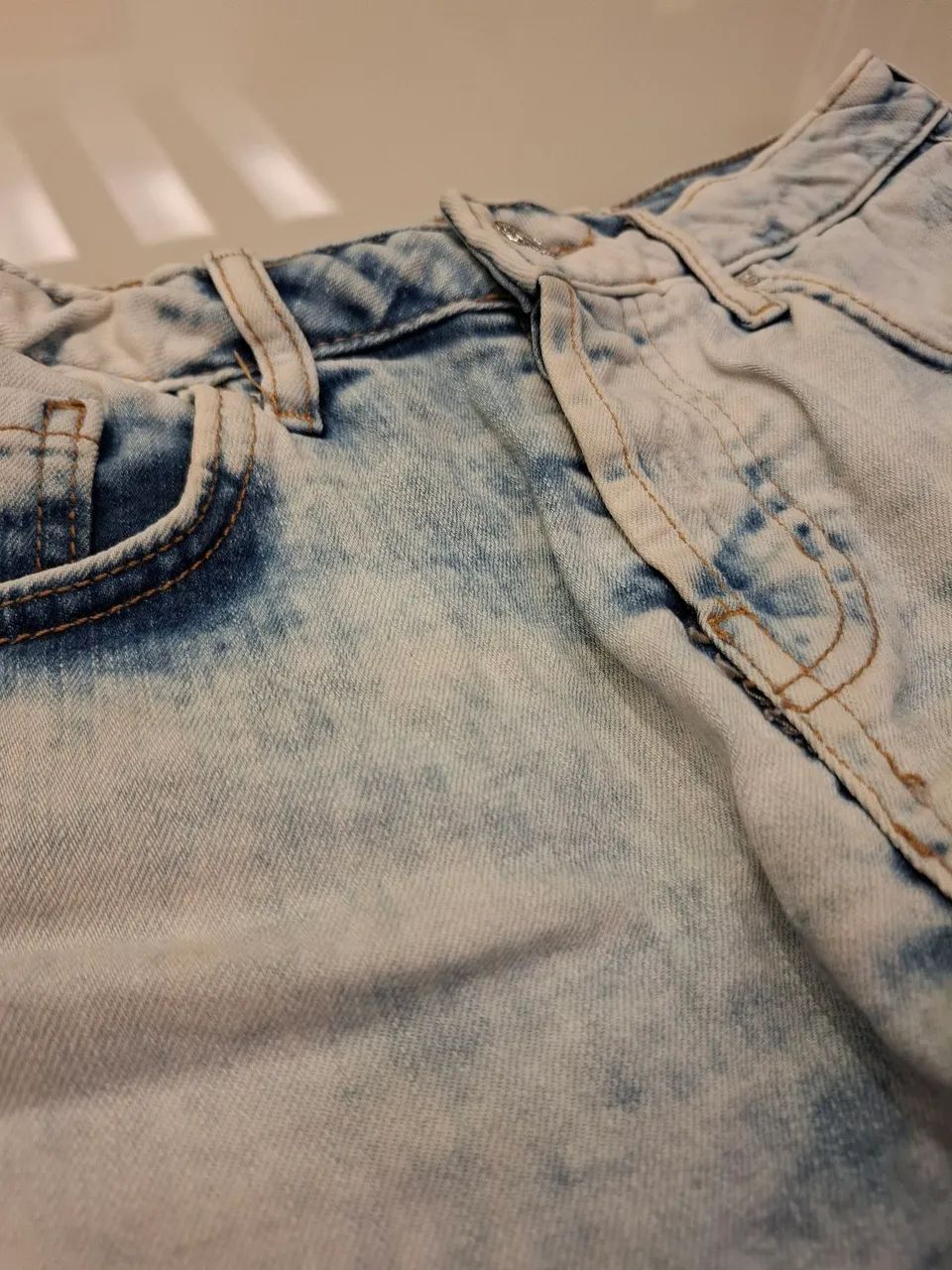 Short jeans Forever 21 desfiado 36 - Foto 3