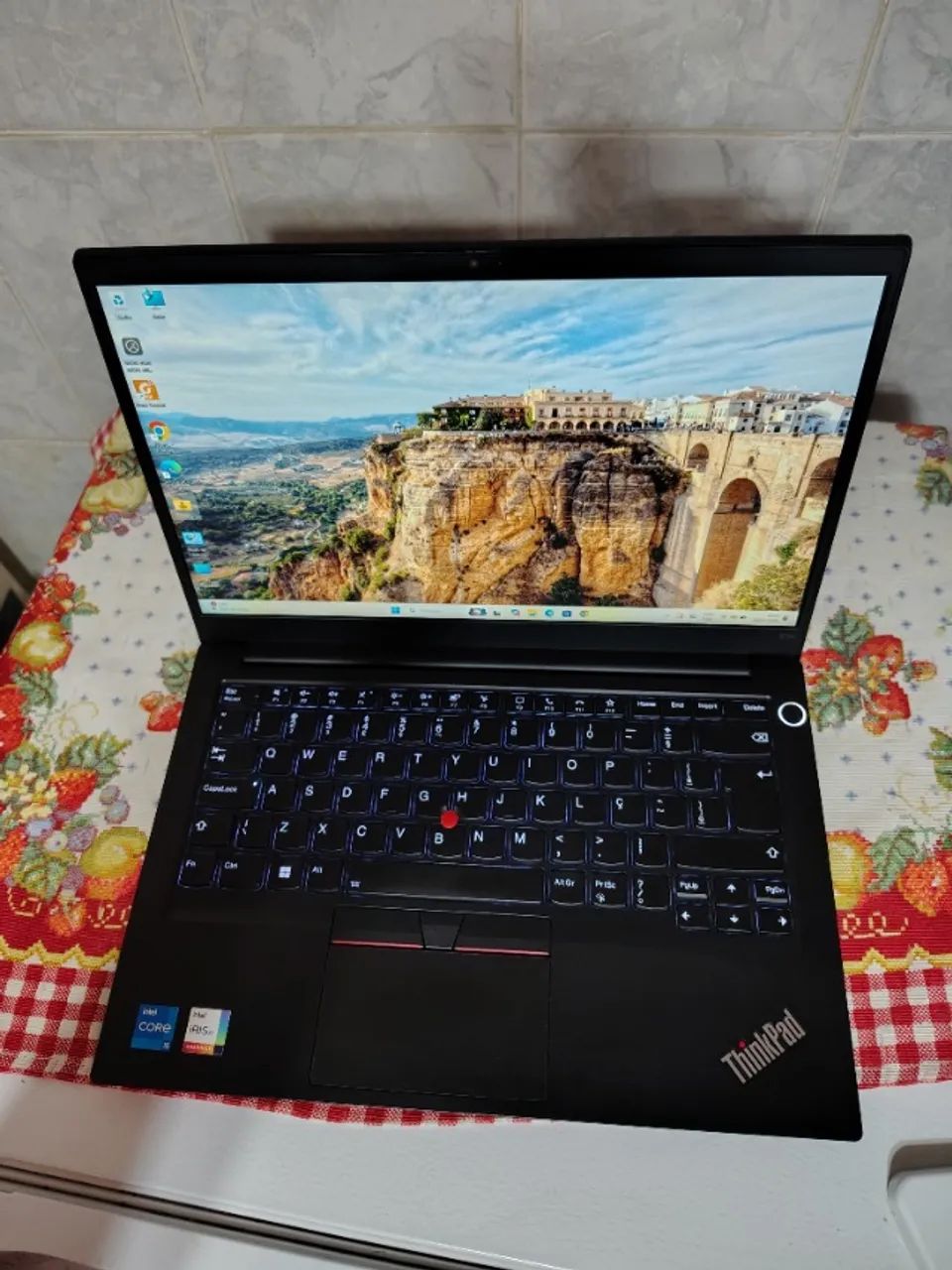 Notebook Lenovo ThinkPad core i5 de 12° 16gb Ram NvMe SSD 512gb