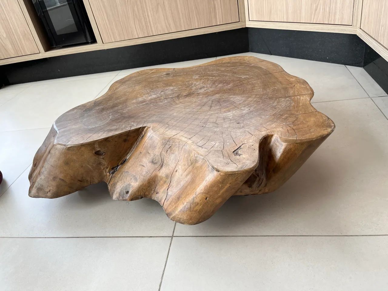 Mesa de centro em tronco- madeira maciça  - Foto 2