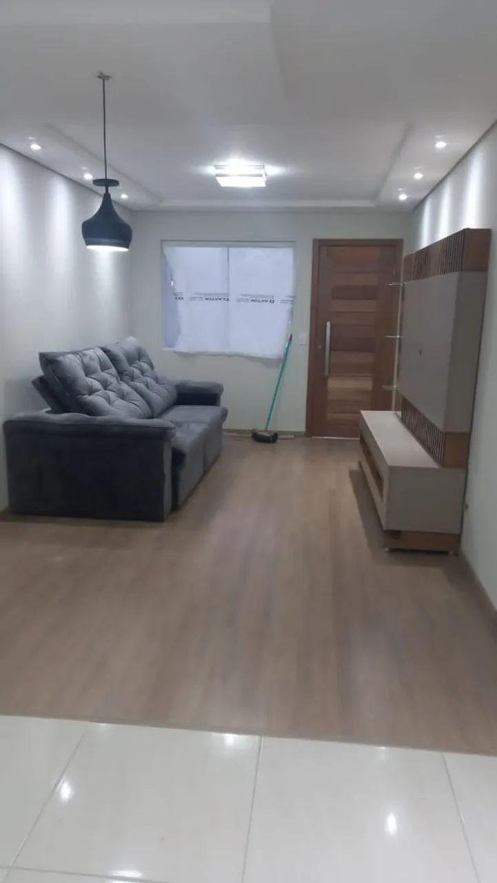 VENDO SOFÁ RETRÁTIL CINZA - 4 LUGARES - Foto 2
