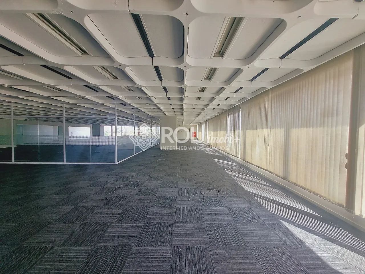 Laje comercial de 2.844m² para locação no Cenesp. - Foto 5