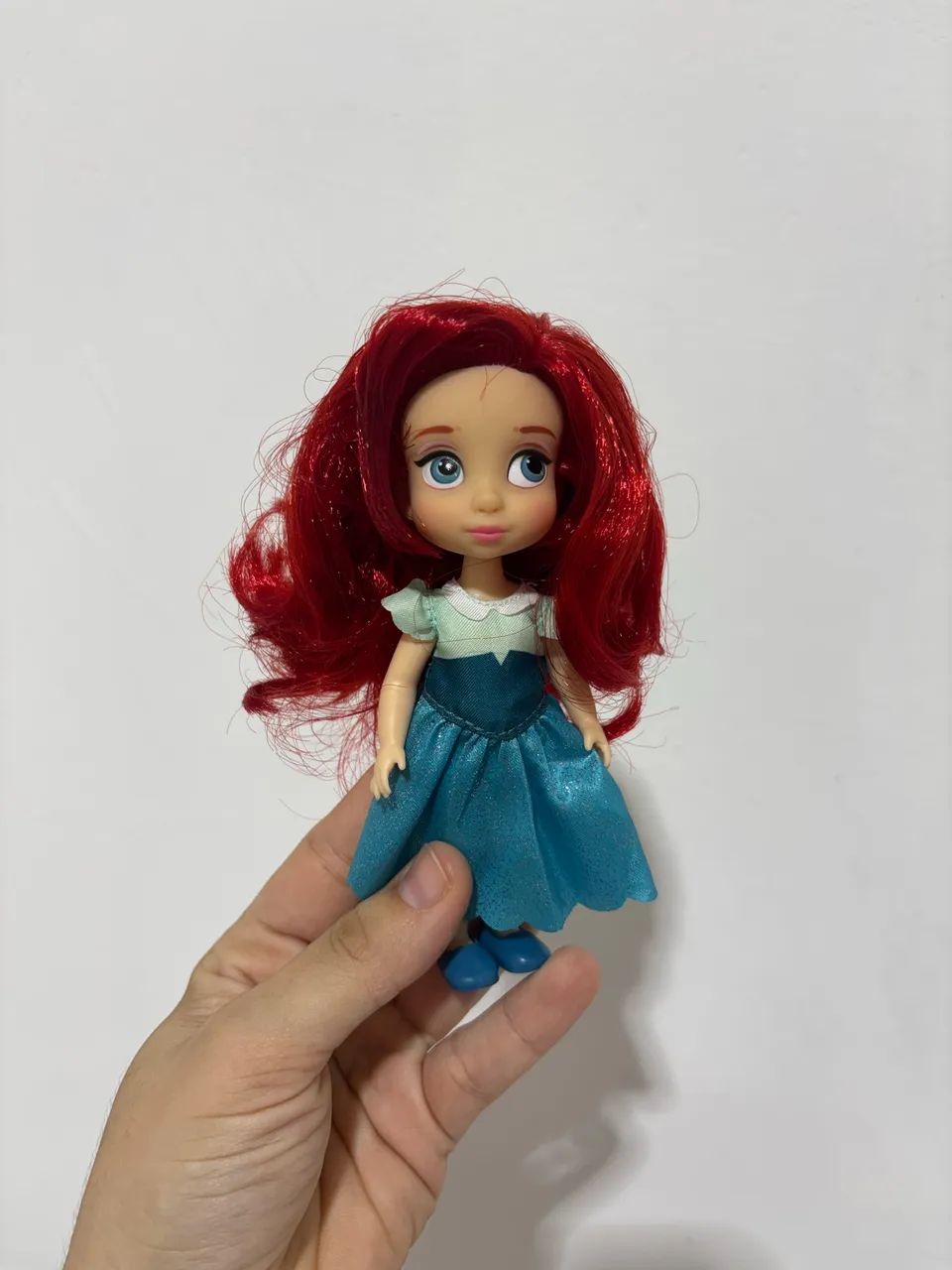 Mini boneca Barbie Ariel animators