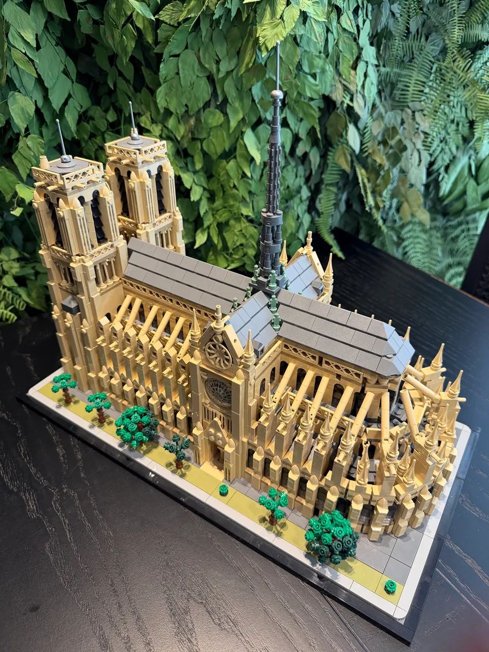 Lego catedral de Notre Dame - Foto 3