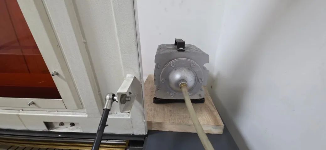 Máquina Laser CO2 Duplotech 9060 c/ Chiller CW-5200 220V Revisada - Foto 3