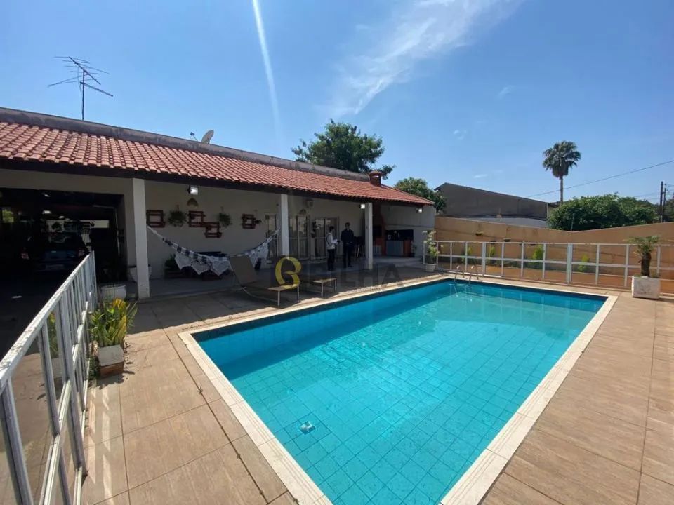 Casa com Edícula - Califórnia