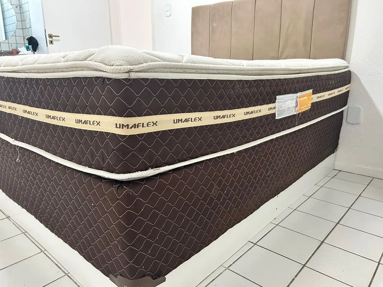 Excelente Cama box casal Umaflex  - Foto 3