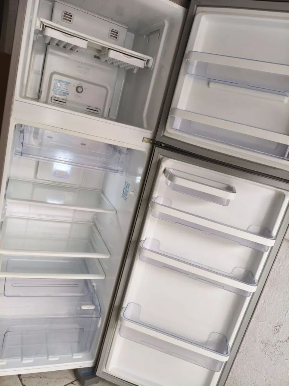 Geladeira inox Electrolux  - Foto 3