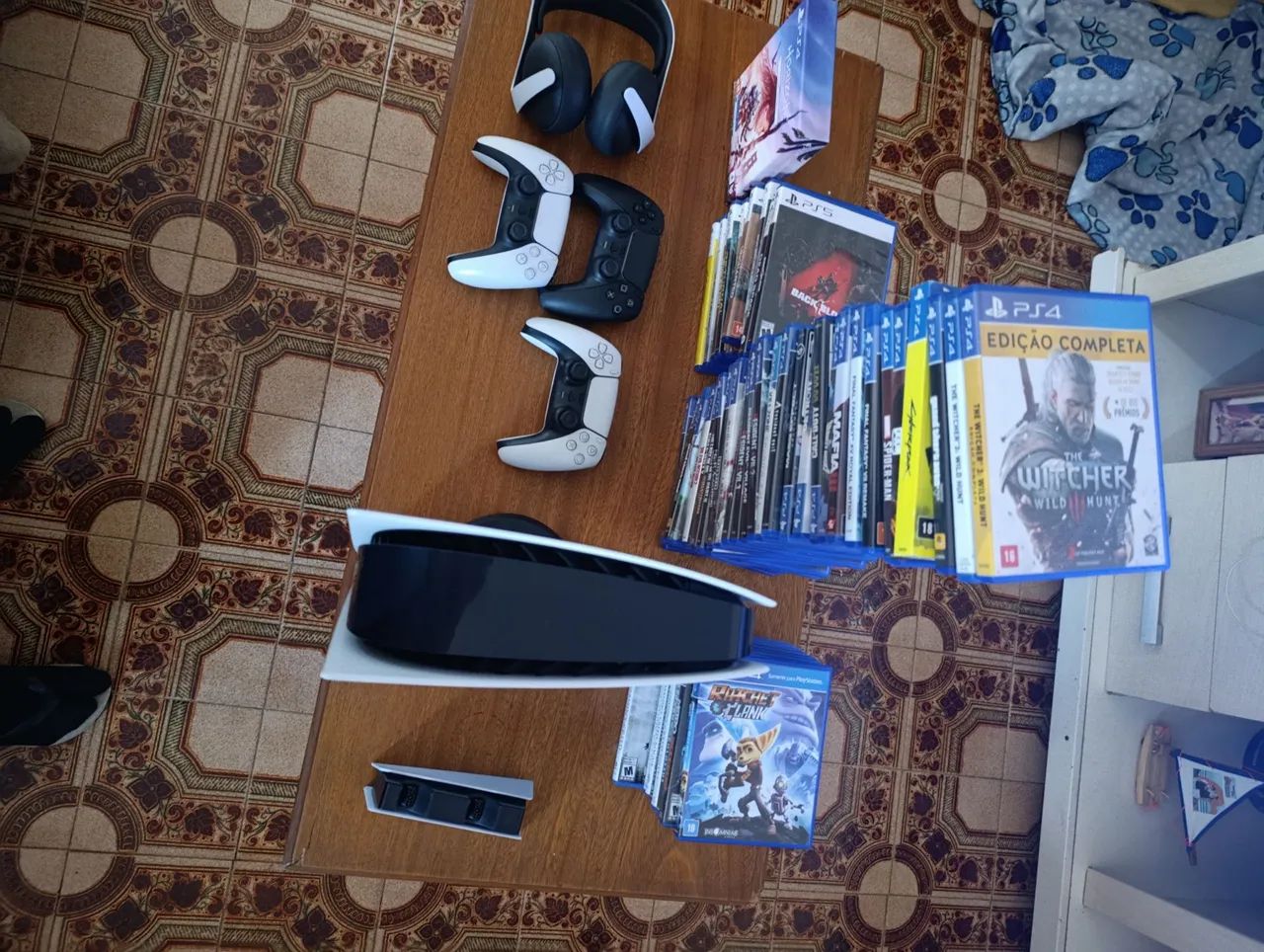 Playstation 5 completo, com 51 jogos 3 controles - Foto 3