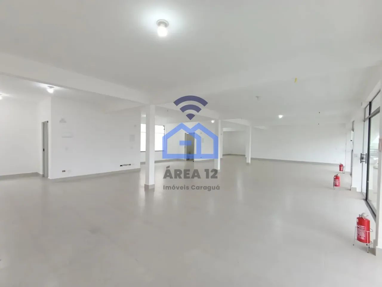 Salas comerciais para locação no Centro de Caraguatatuba, SP com 36m² e 46m² - Foto 4