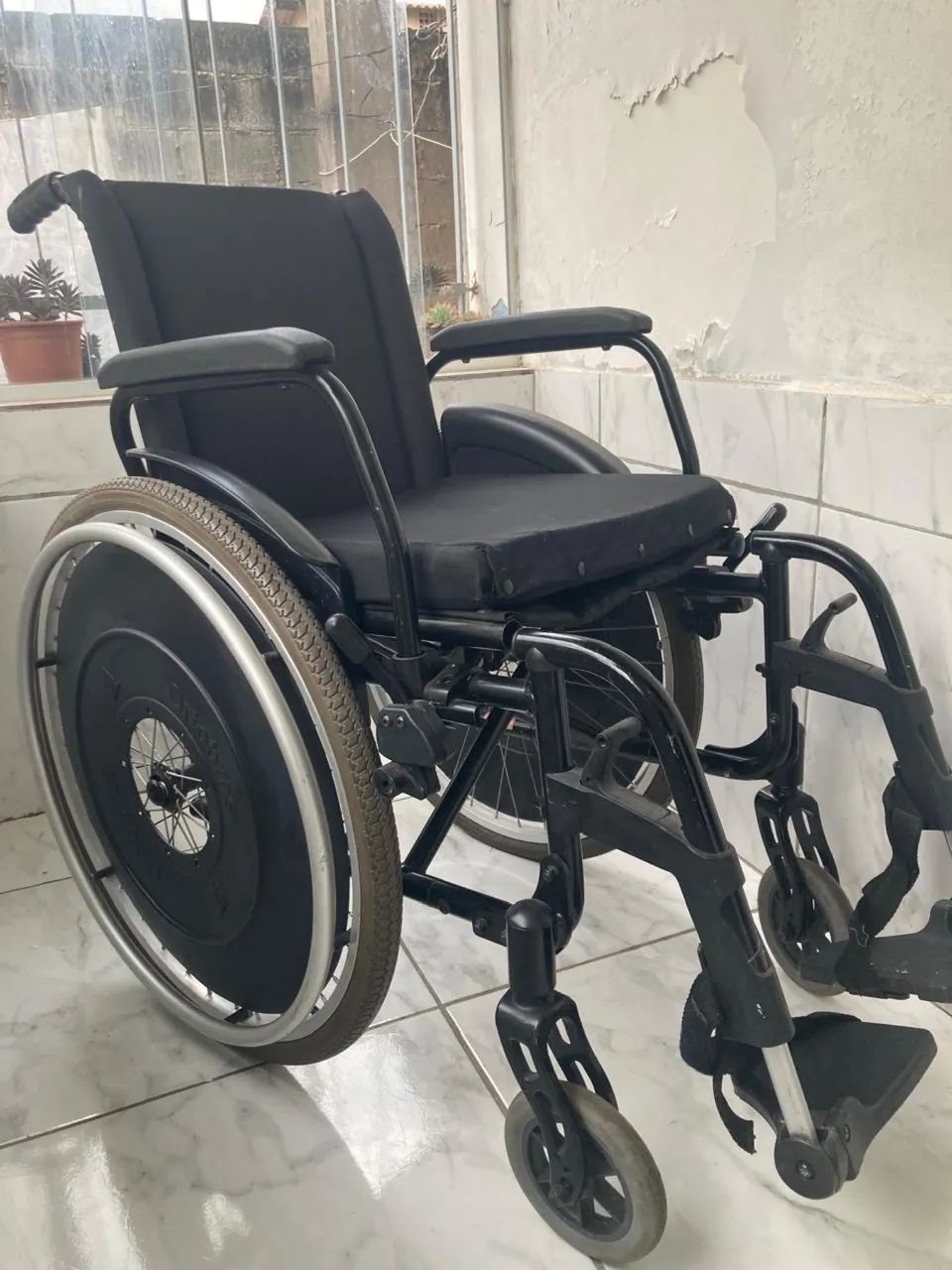 Cadeira rodas - Foto 2