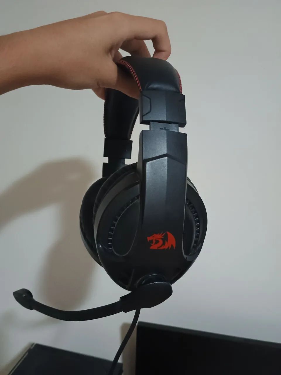 Fone redragon cronus rgb - Foto 2