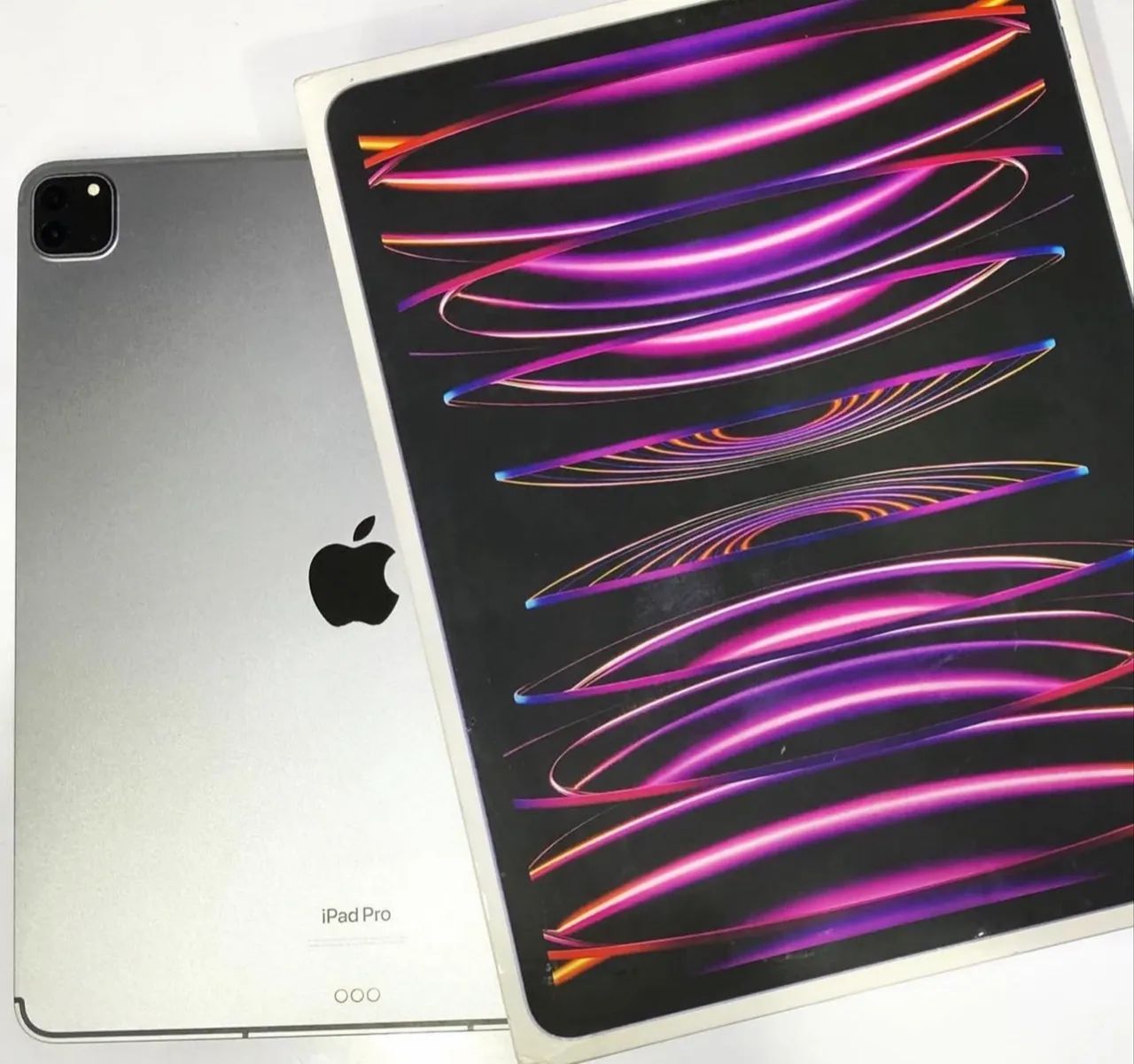 IPAD PRO 12.9 6? Geração 