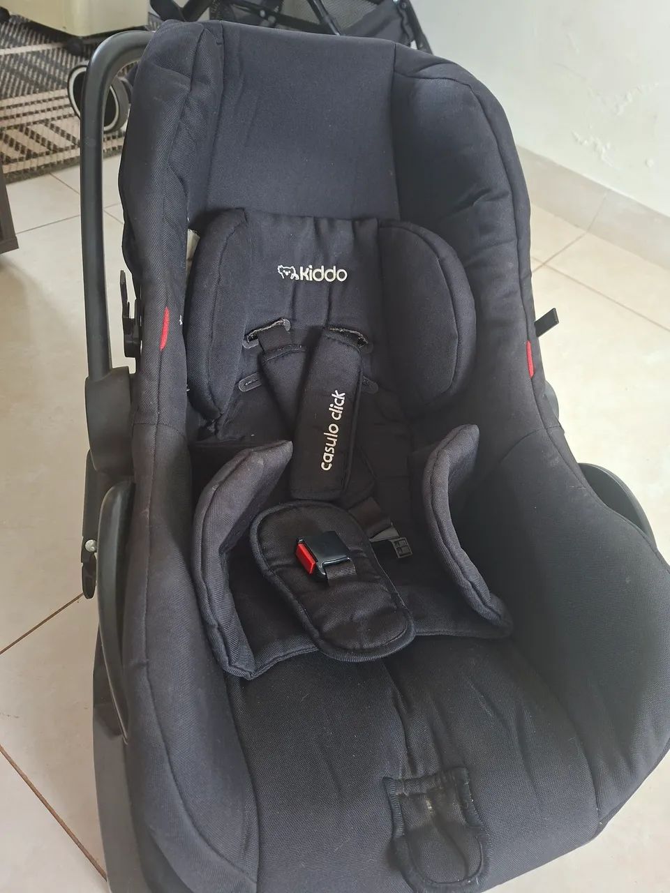 Bebê  Conforto + base carro da Kiddo