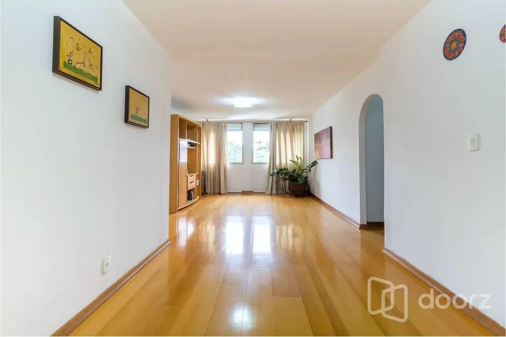 Imóvel na Irmãos Karmam com 3 dormitórios e 141m² - Foto 2