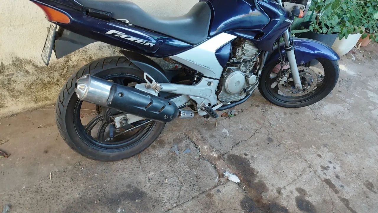 Vendo peças da faizer 2007 e da 2011 - Foto 2