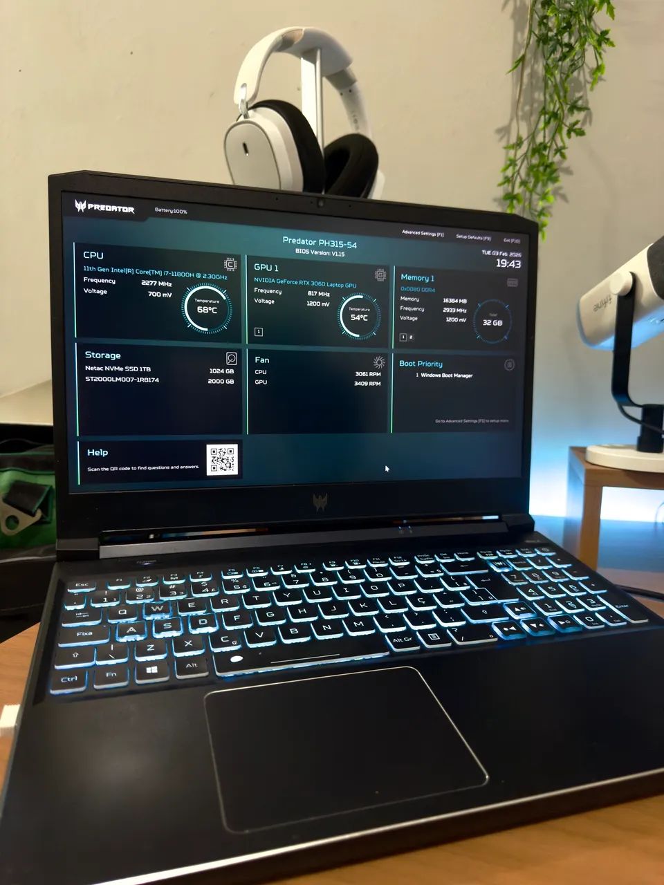 Acer Predator Helios 300 - Foto 2