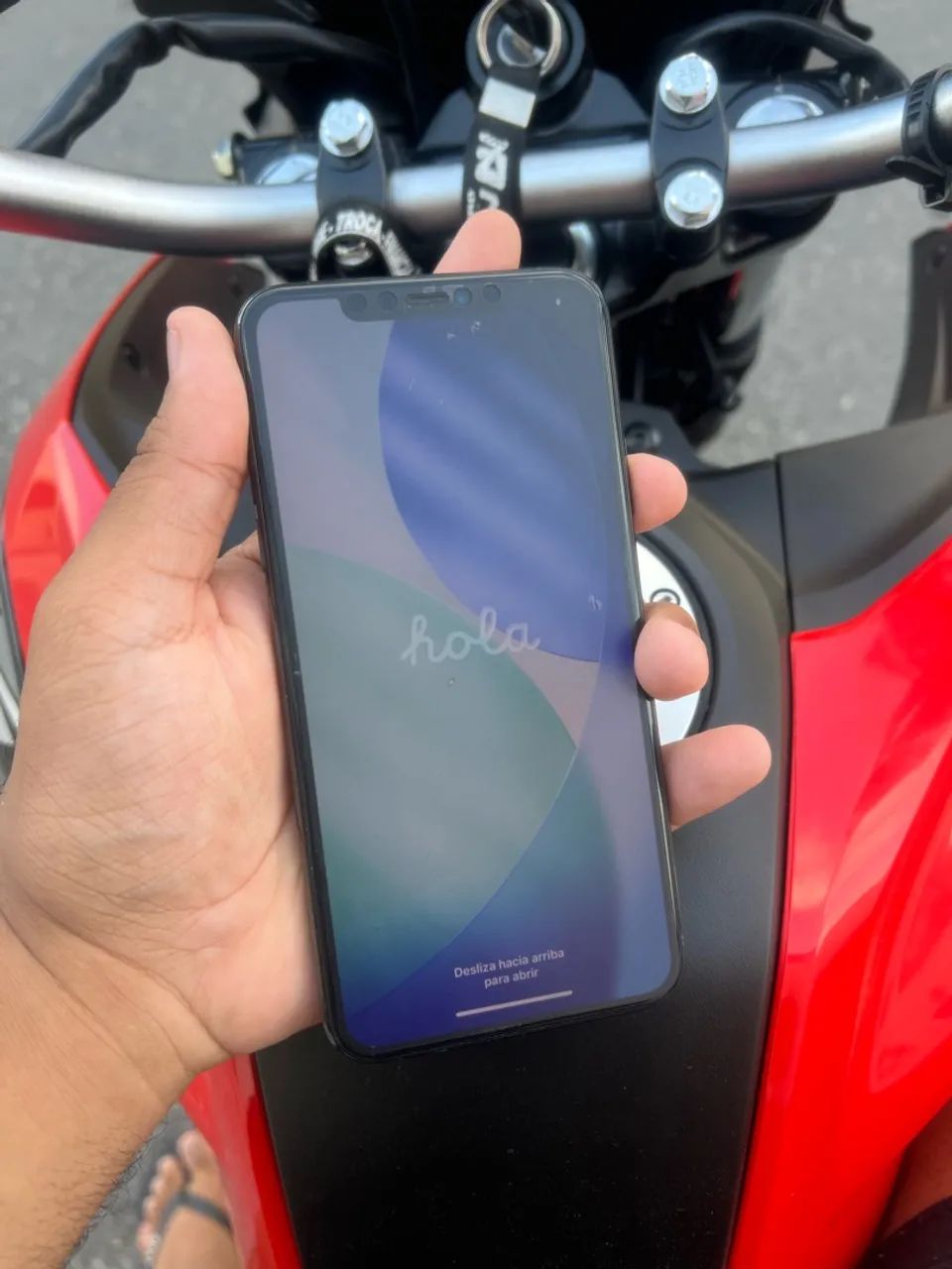 iPhone 11 Pro Max 64Gb - Foto 2