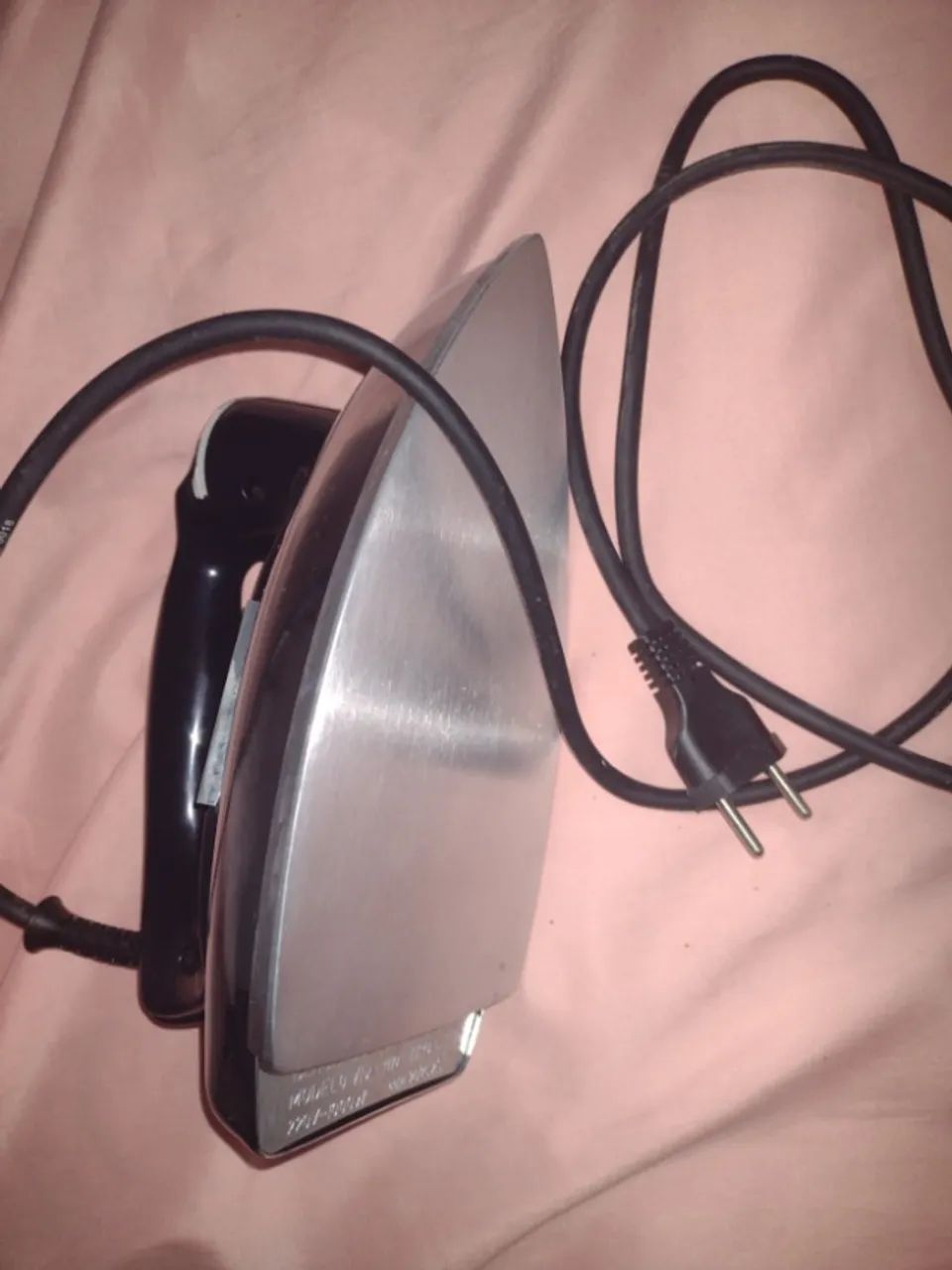 Ferro de passar roupa 