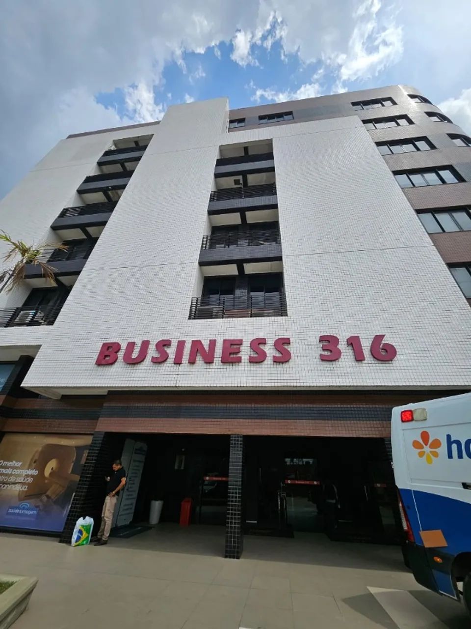 Lotus aluga sala comercial em Ananindeua - Ed. Business 316