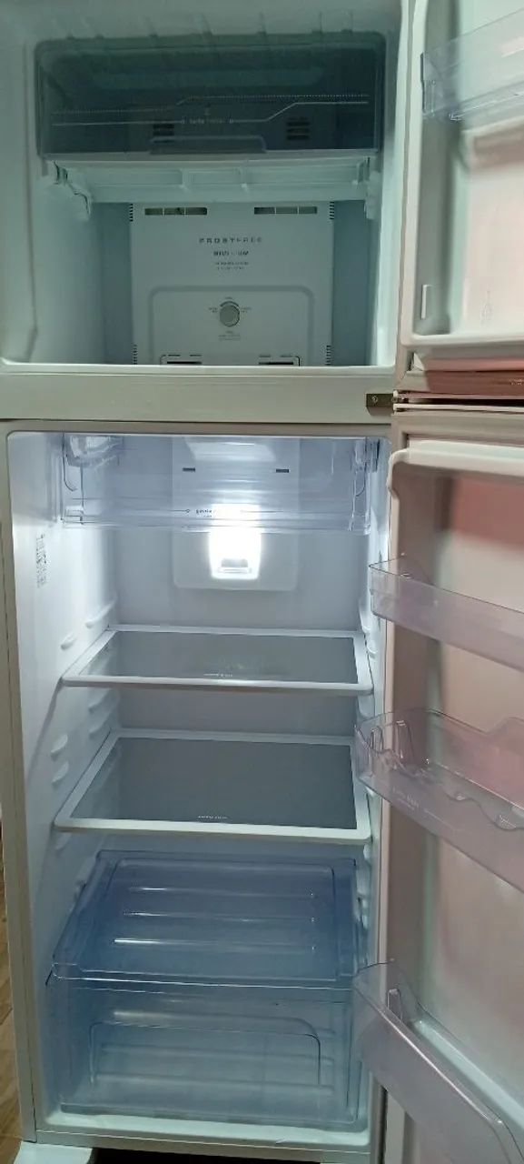 Geladeira Eletrolux (((ENTREGO))) - Foto 5
