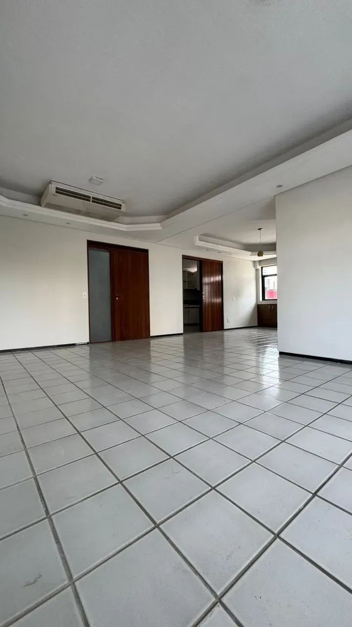 APARTAMENTO COM 210M² COM 5 QUARTOS- VENDA - ALUGUEL - Foto 2