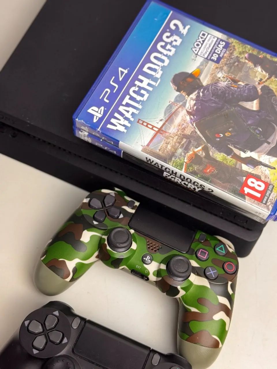 PS4 Slim + 2 Controles  - Foto 3