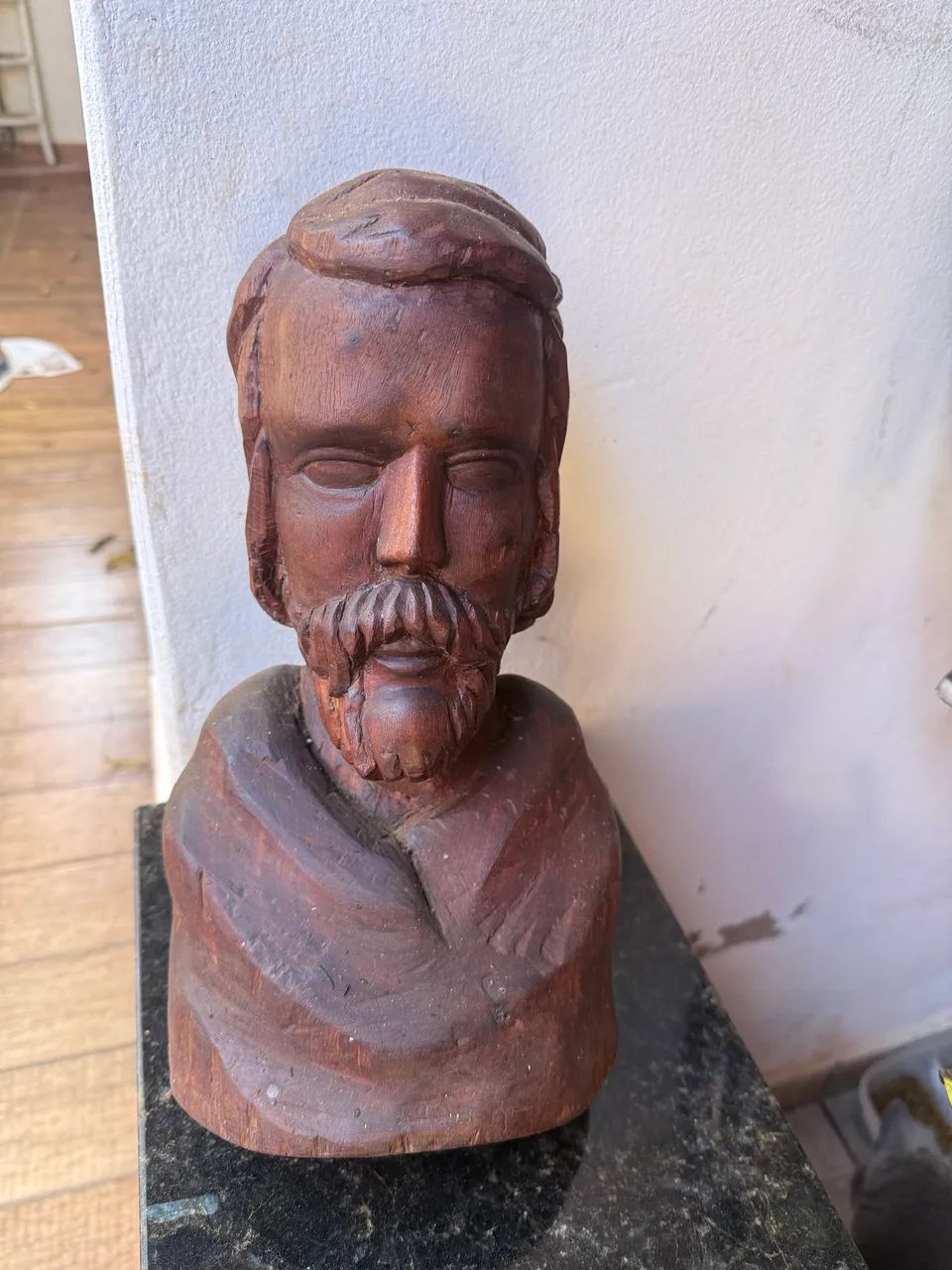 Santo antigo de madeira  - Foto 4