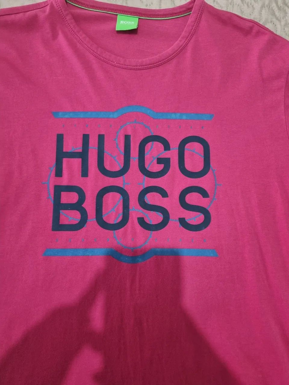 Camiseta Hugo Boss - Foto 2