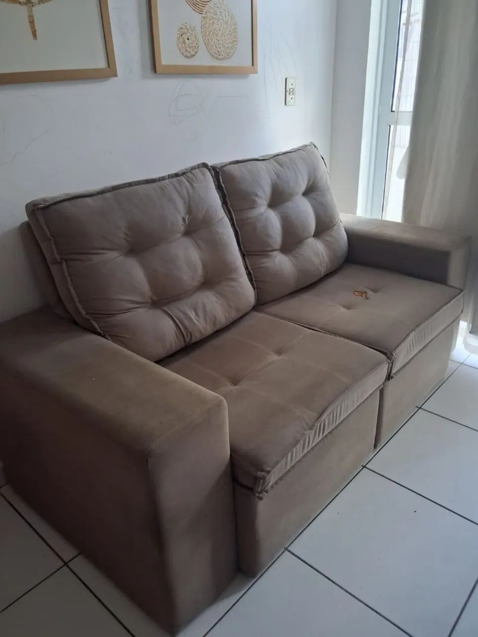 Sofá retrátil e reclinável 