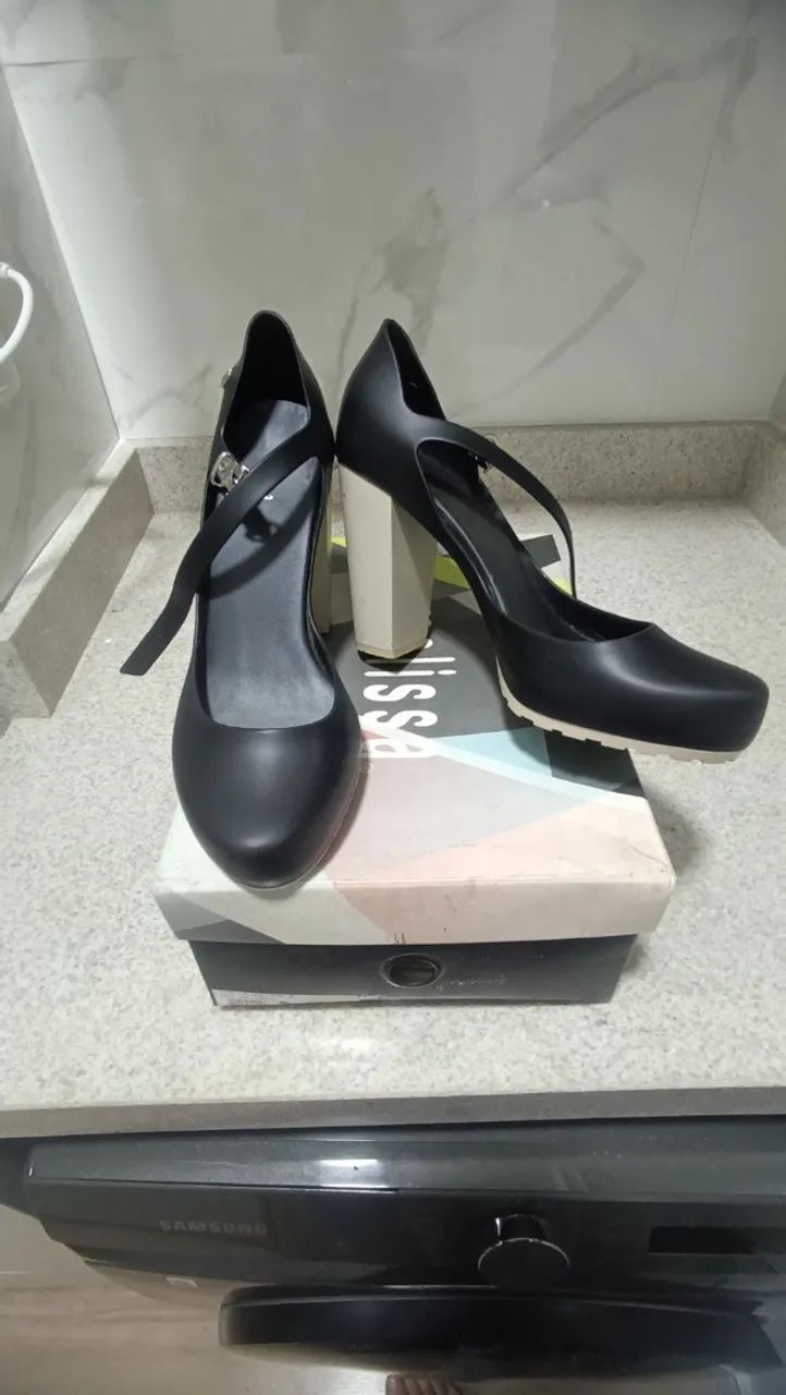 Sapato Melissa Marylin 38