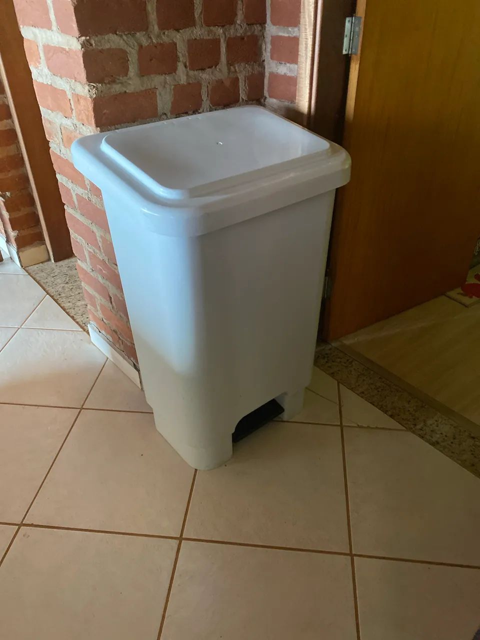 Lixeira PVC 100L 
