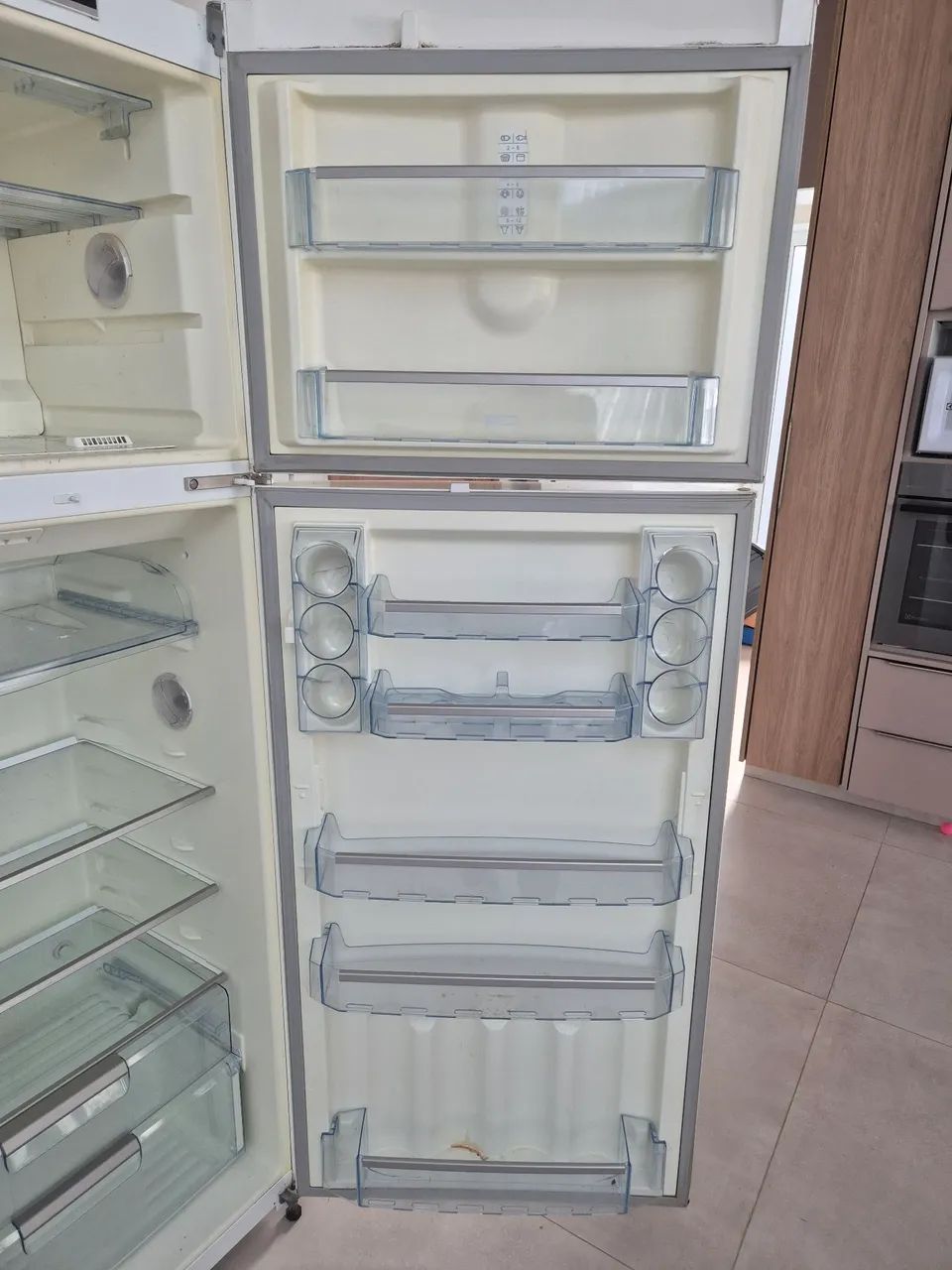 Geladeira Bosh KDN47 - Foto 3