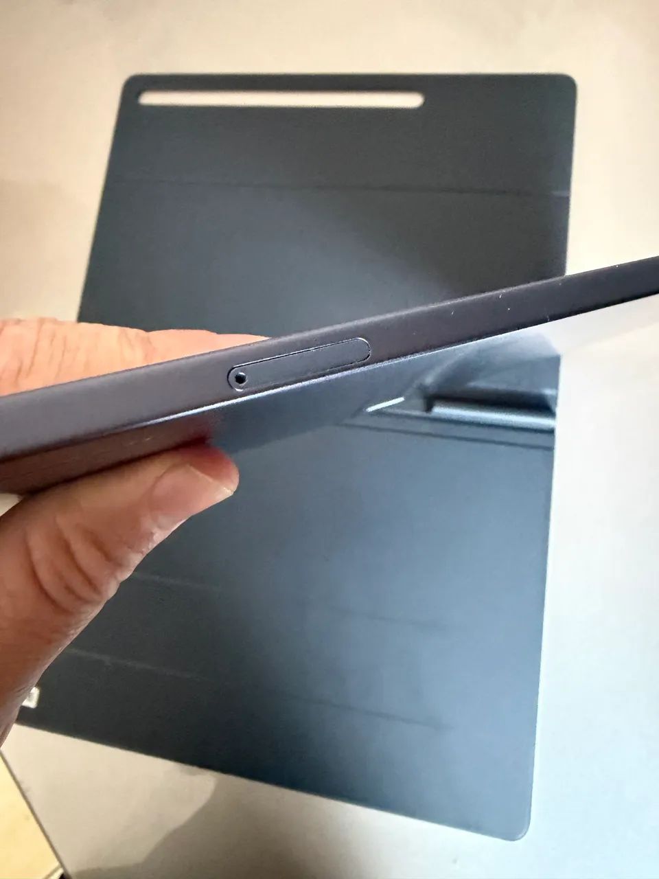 Tab S7 FE 5G com caneta e capa original.