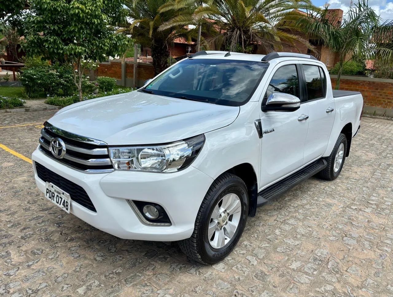 Toyota Hilux Hilux CD SRV 4x2 2.7 Flex 16V Aut. 2017