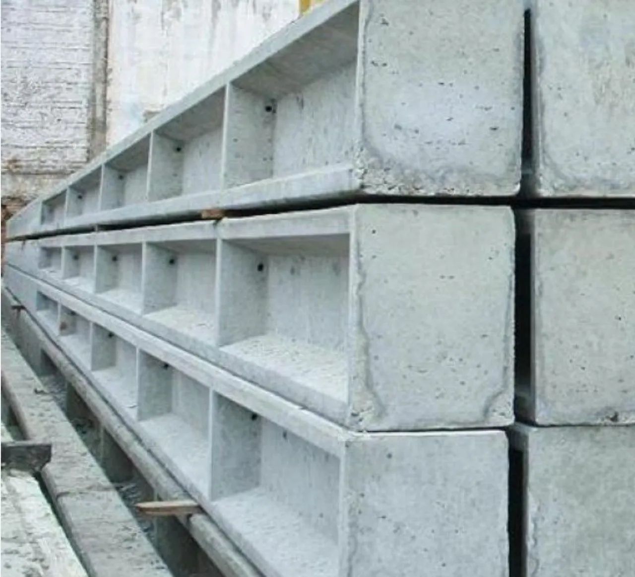 Poste de concreto duplo T circular de 6 a 25 mt