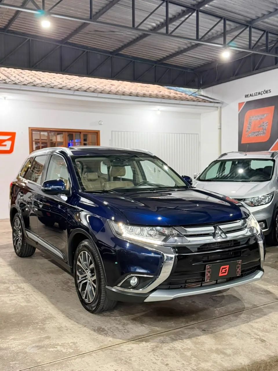 Mitsubishi Outlander 2.2 165cv Diesel Aut. 2017 - Foto 3
