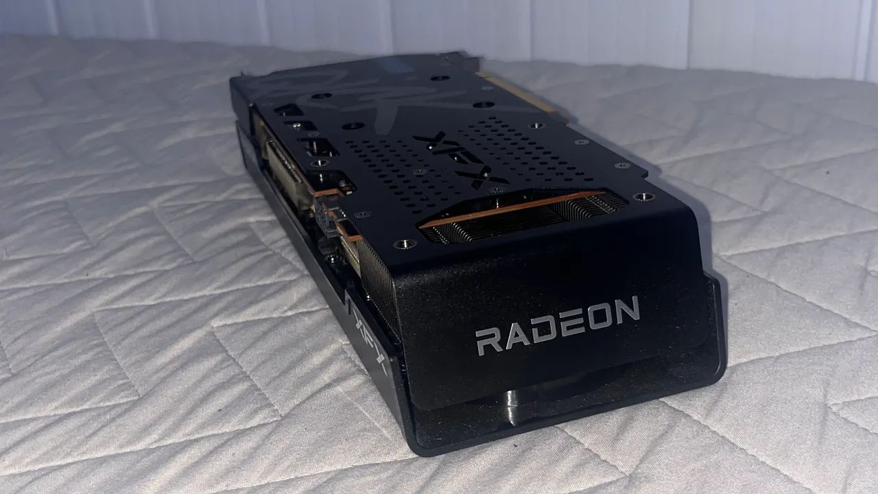 Placa de vídeo AMD radeon rx 7600 xfx qick 308 - Foto 2