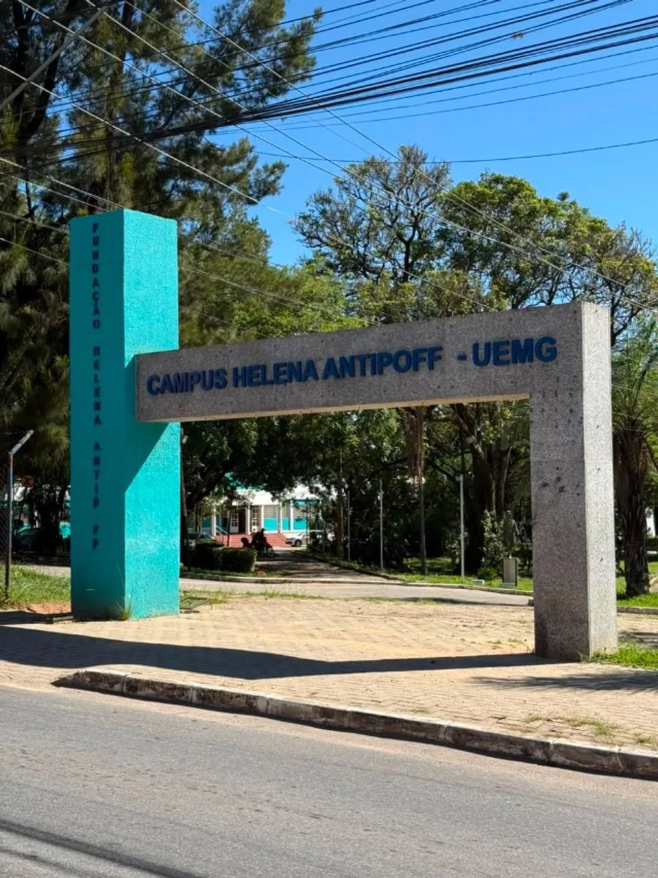 Galpão Comercial 384m² à Venda em Excelente Localização - Ibirité - Foto 3