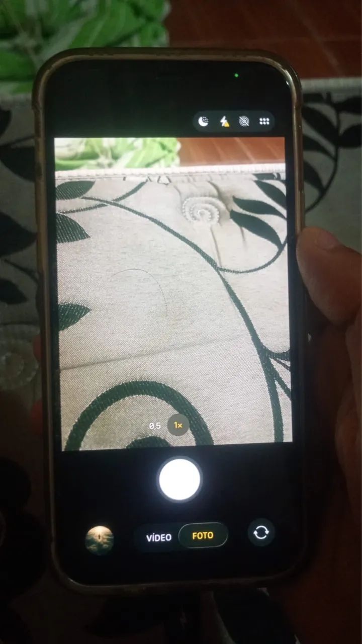 Vendo Iphone 12 barbada - Foto 2