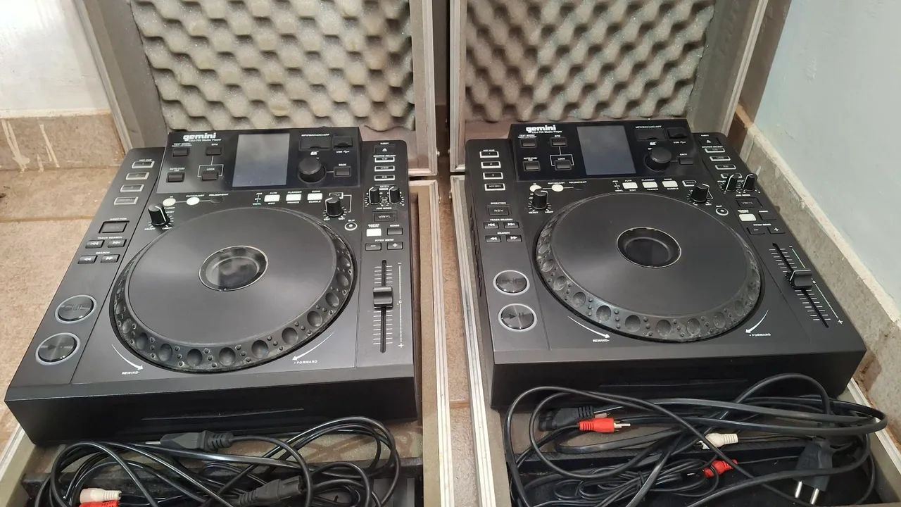 Cdj 700 gemini  + mixer e cases  - Foto 3