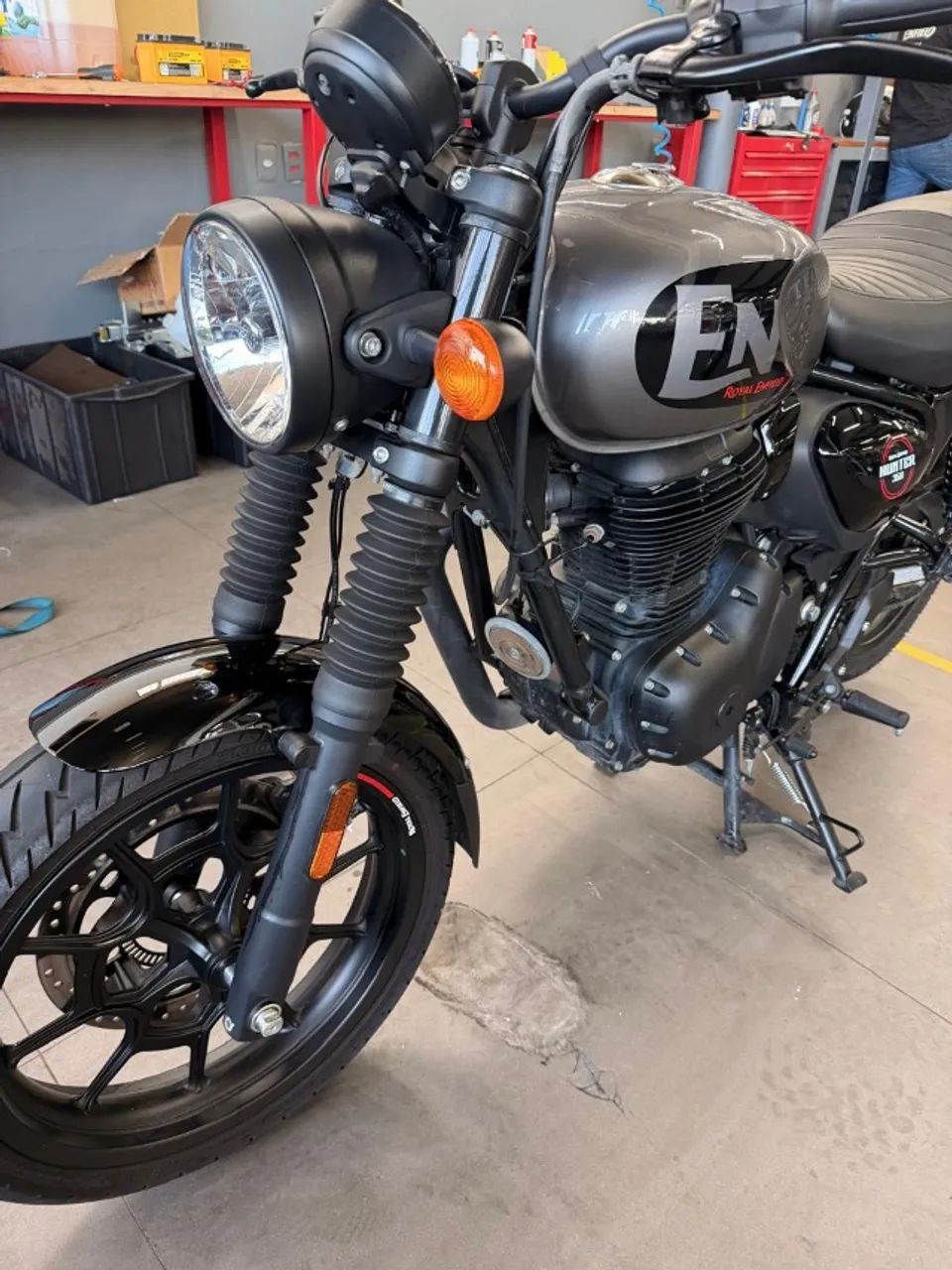 Royal Enfield Hunter Dapper 350 - 2024/2025 - Foto 5