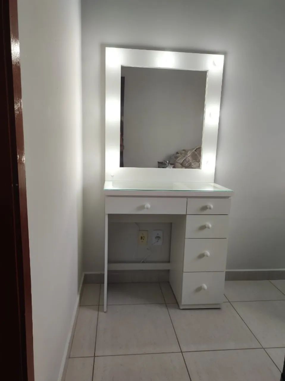 Penteadeira com 5 gavetas - Foto 4