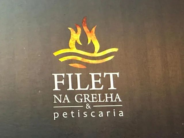 GARÇOM