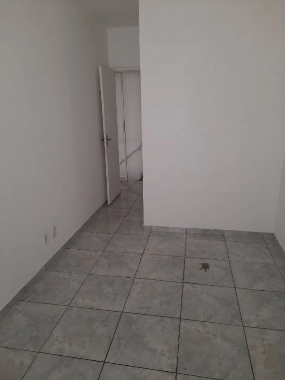 Excelente casa em Del Castilho 2 Quartos!!!! - Foto 5