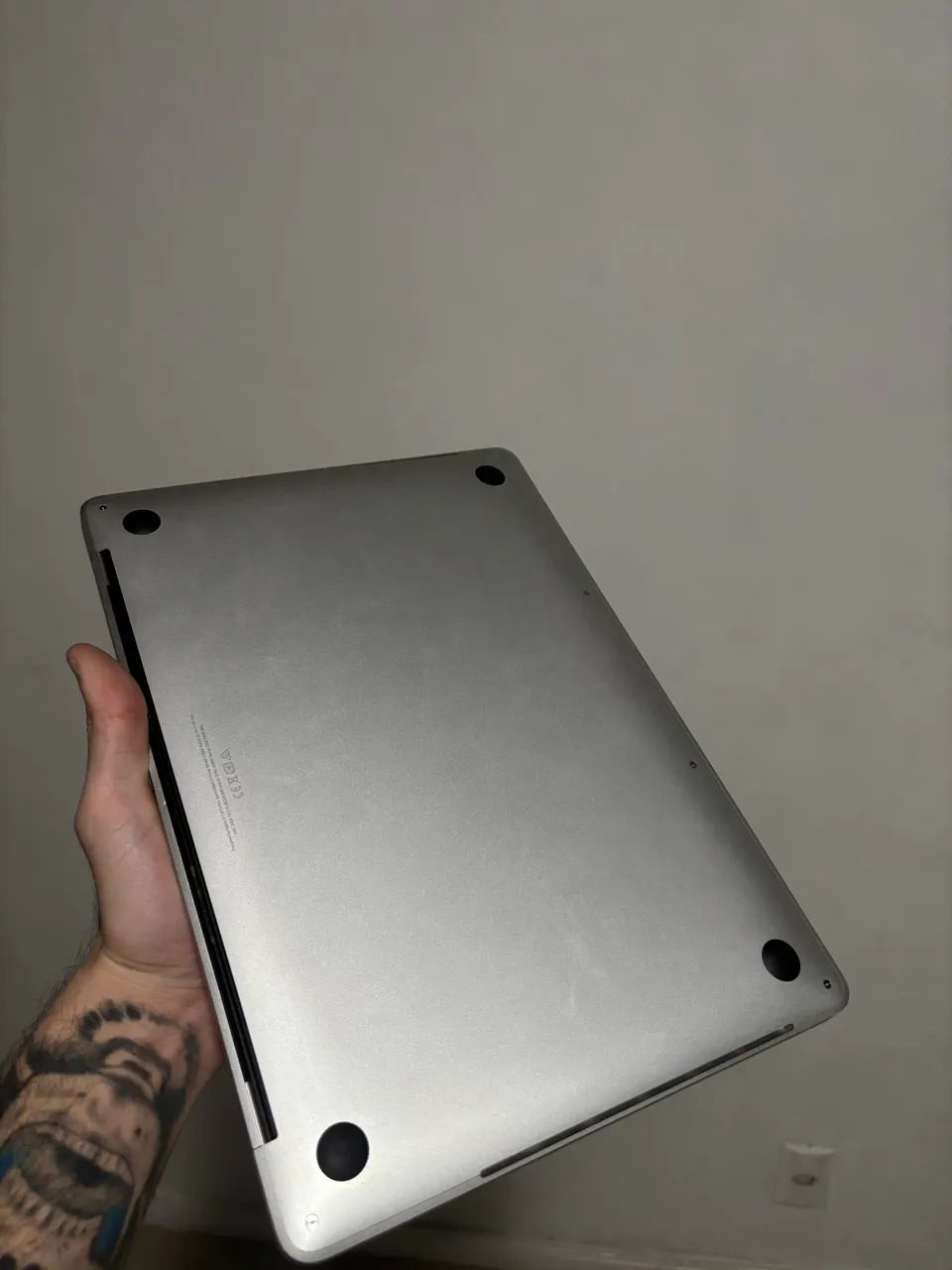 MacBook Pro I7 2019 - Touch Bar - Foto 5