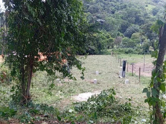 Terreno em Xerém